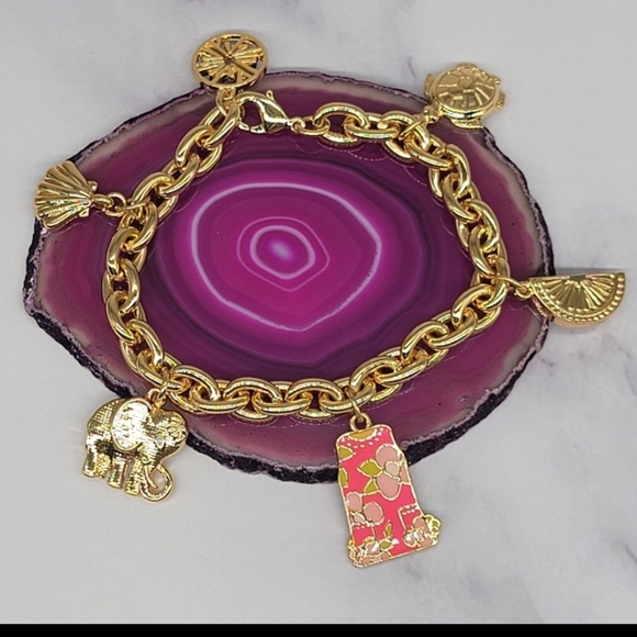 NWOT Lilly Pultzier 💖 Charm Bracelet with 6 charms!! ADORBS! - Picture 1 of 15
